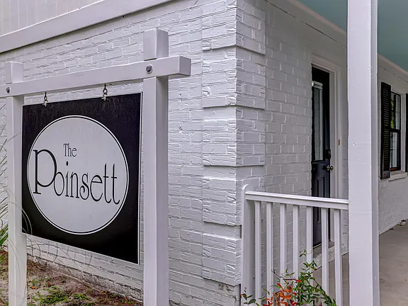 4b3590648c4e6055dbeb07ee43b26b0f-cc_ft_576